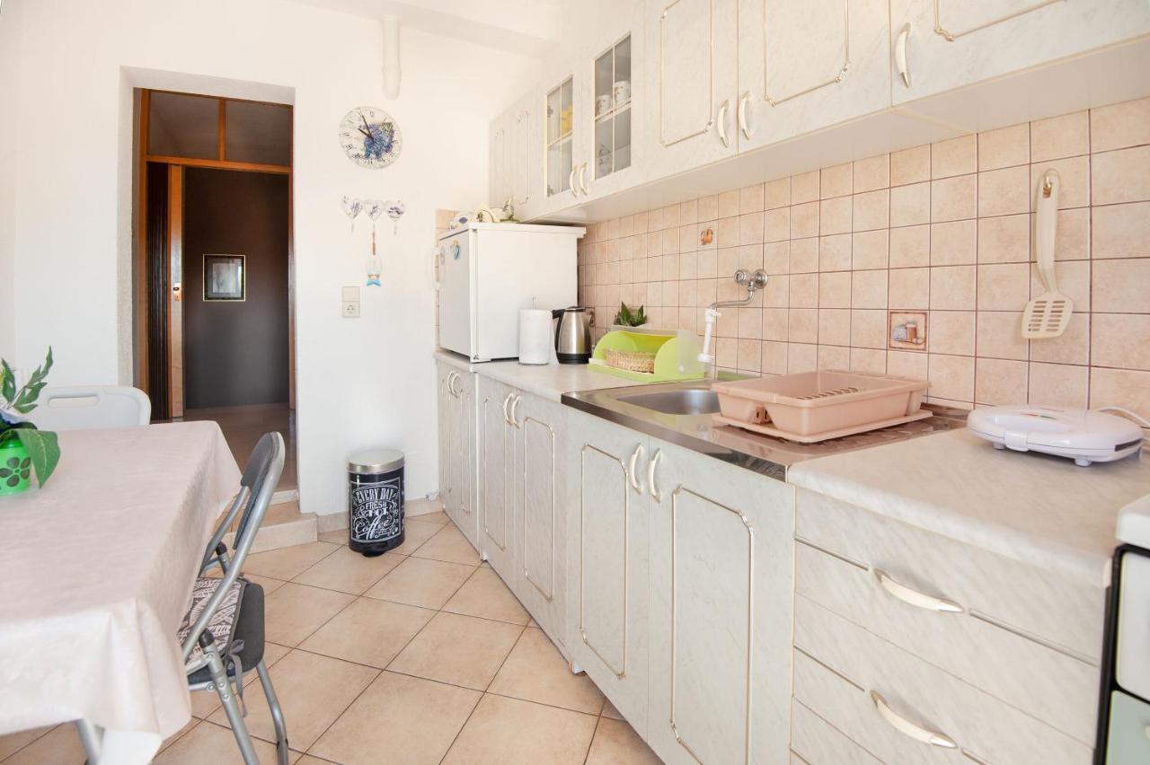 Apartments Milica Kaštela Εξωτερικό φωτογραφία
