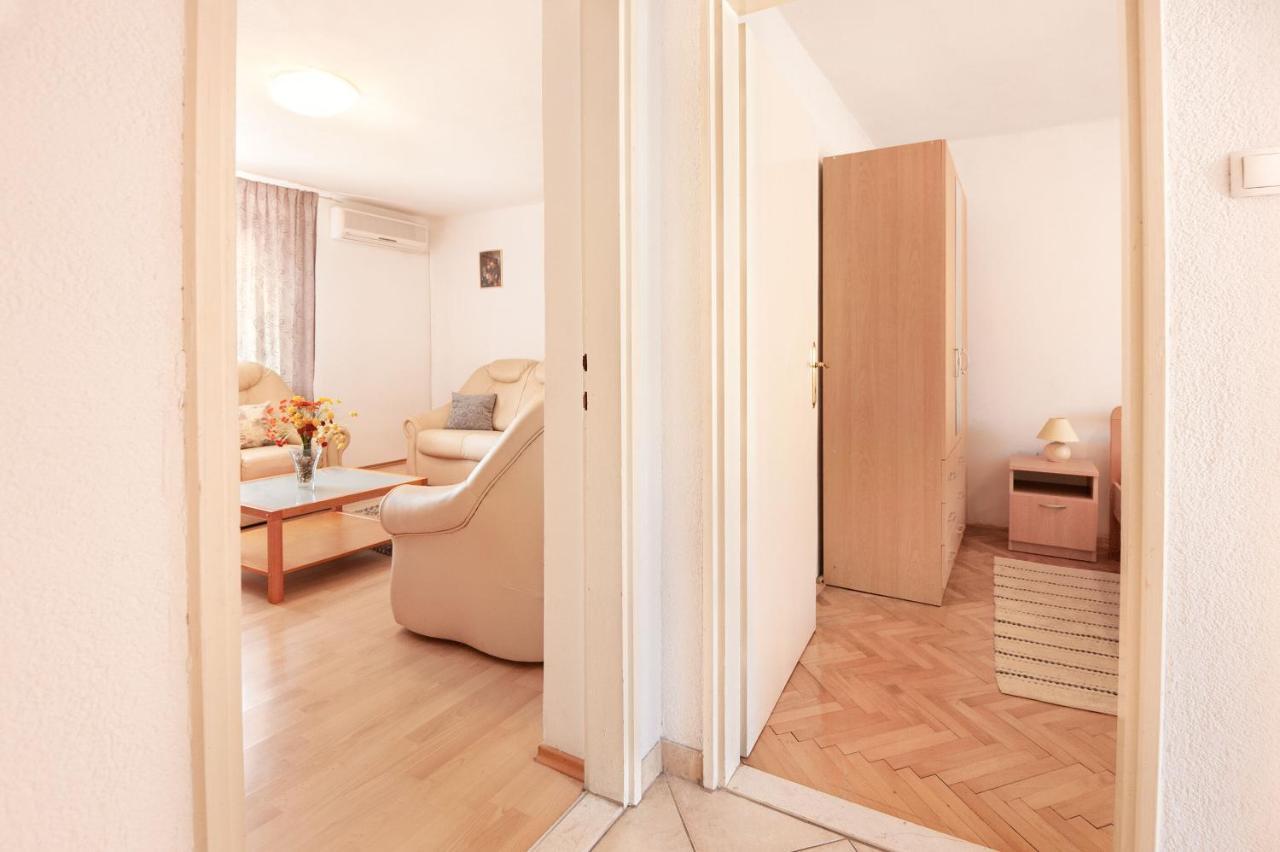 Apartments Milica Kaštela Εξωτερικό φωτογραφία